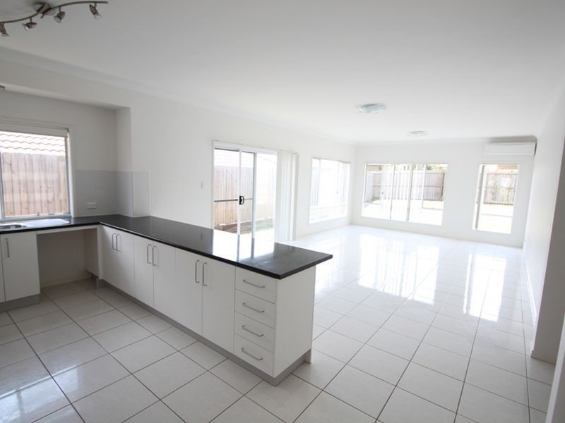 29 Kangaroo Street, North Lakes QLD 4509
