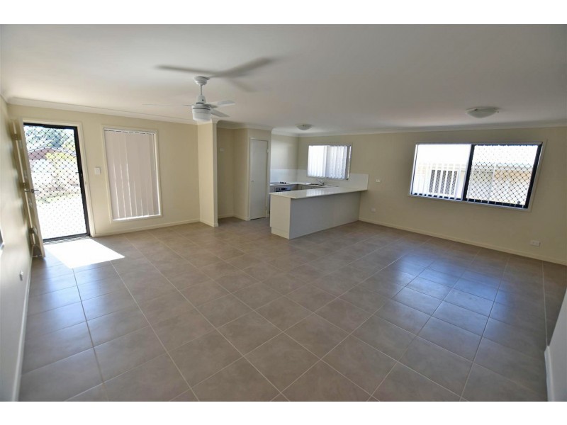 Unit 1/45 Old Dayboro Road, Petrie QLD 4502