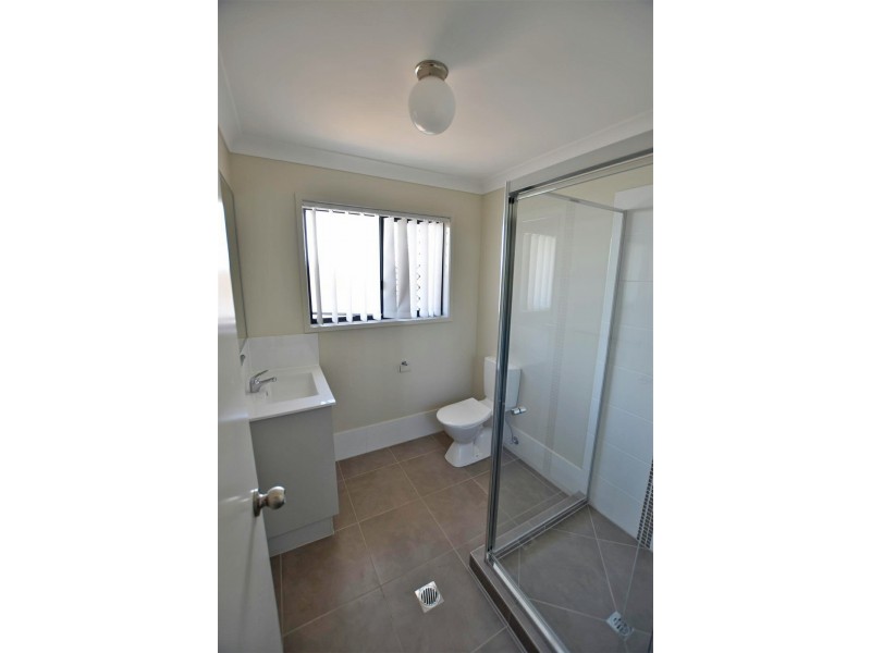 Unit 1/45 Old Dayboro Road, Petrie QLD 4502