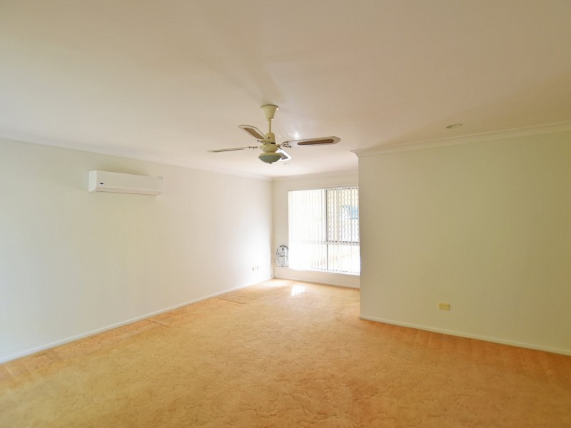 11 Orchid Ave, Kallangur QLD 4503