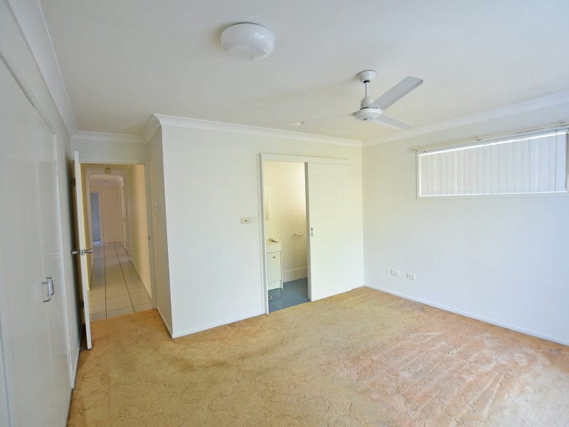 11 Orchid Ave, Kallangur QLD 4503
