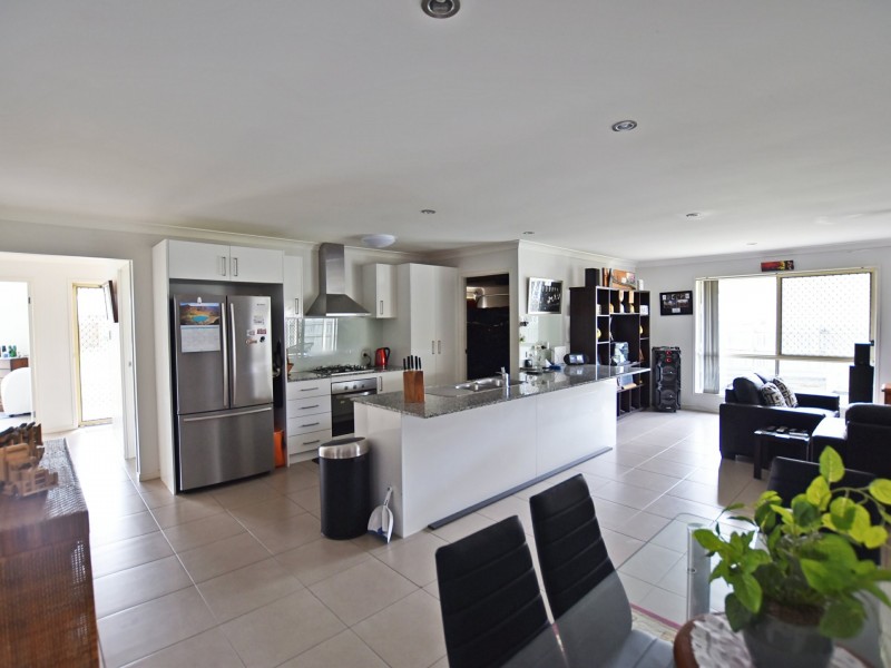 3 Lawrie Court, Caboolture QLD 4510