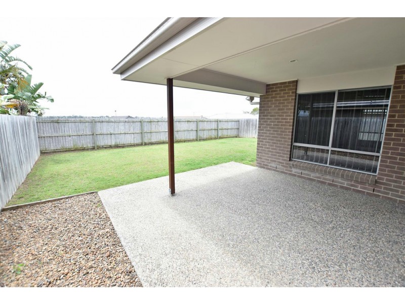 12 Williams Cres, North Lakes QLD 4509