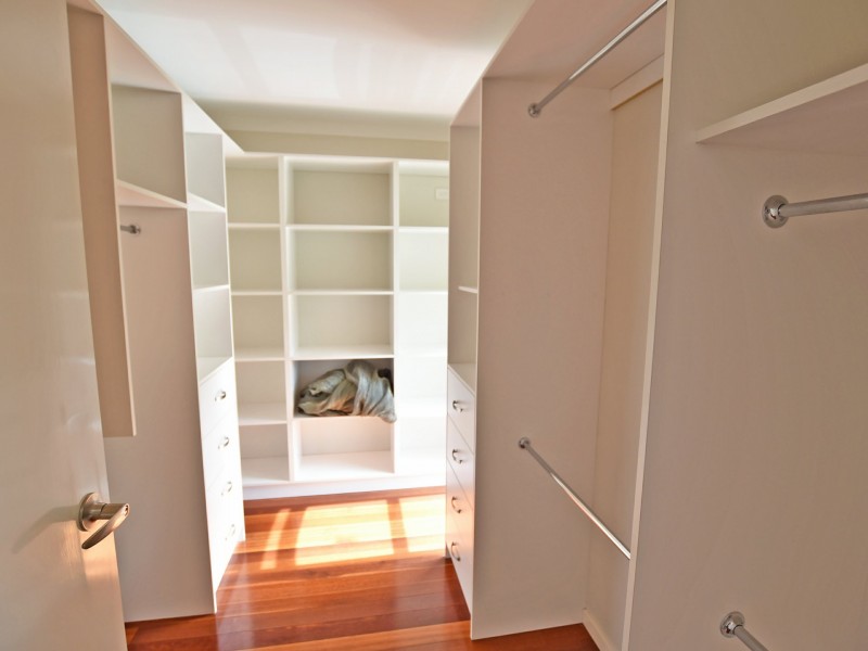 6 Cowen Terrace, North Lakes QLD 4509