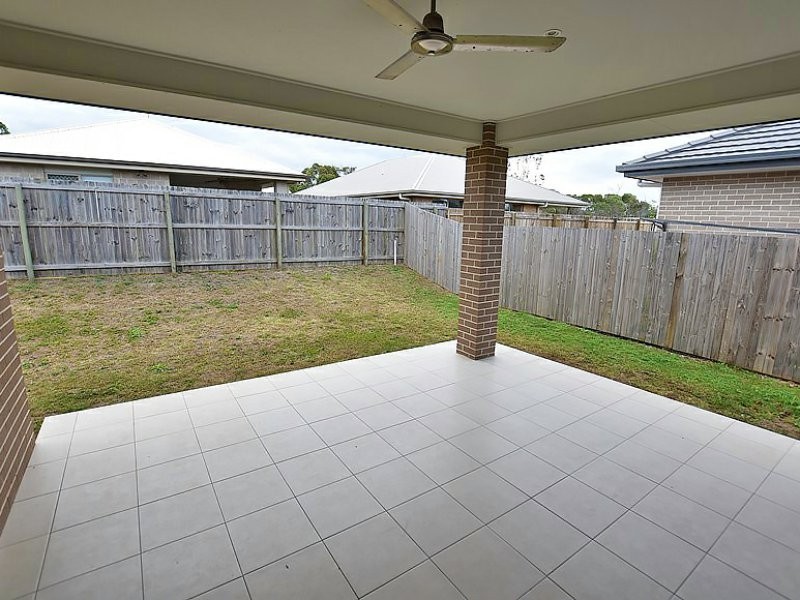 23 Edmund Circuit, North Lakes QLD 4509