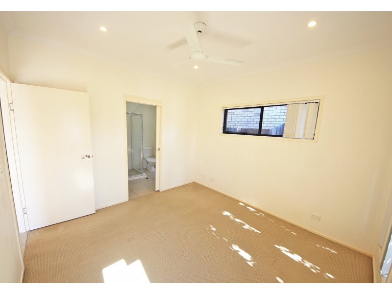 7 Moonie Crescent, North Lakes QLD 4509