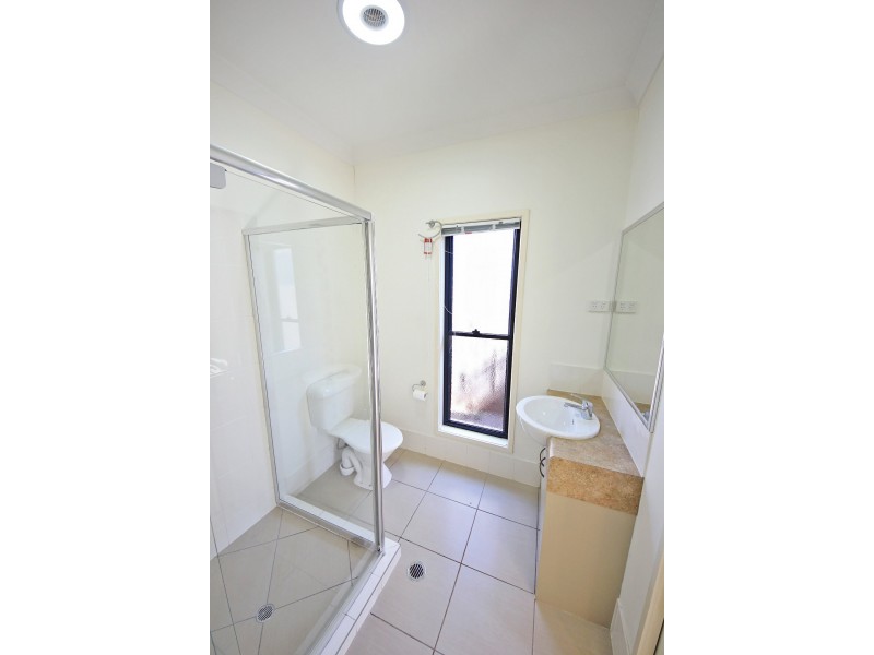 7 Moonie Crescent, North Lakes QLD 4509