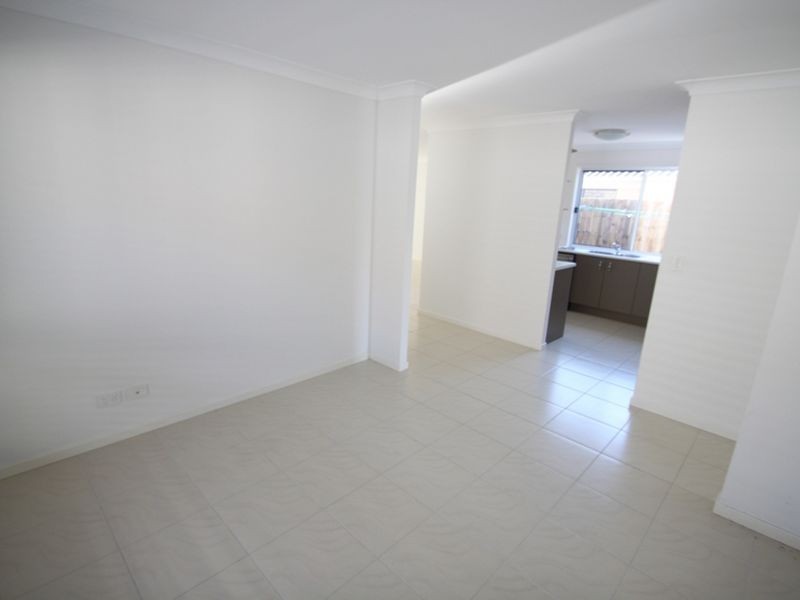 13 Trump Circuit, North Lakes QLD 4509