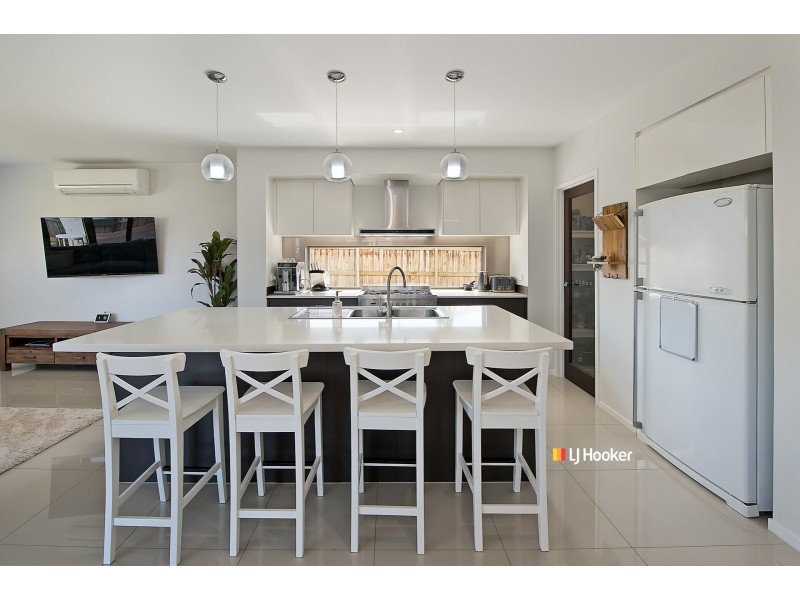 6 Montegrande Circuit, Griffin QLD 4503