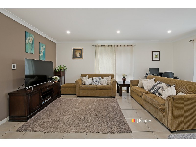 30A Diane Parade, Kallangur QLD 4503