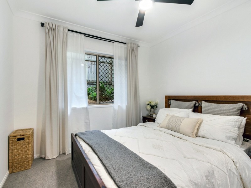 6 Lakeview Court, Joyner QLD 4500