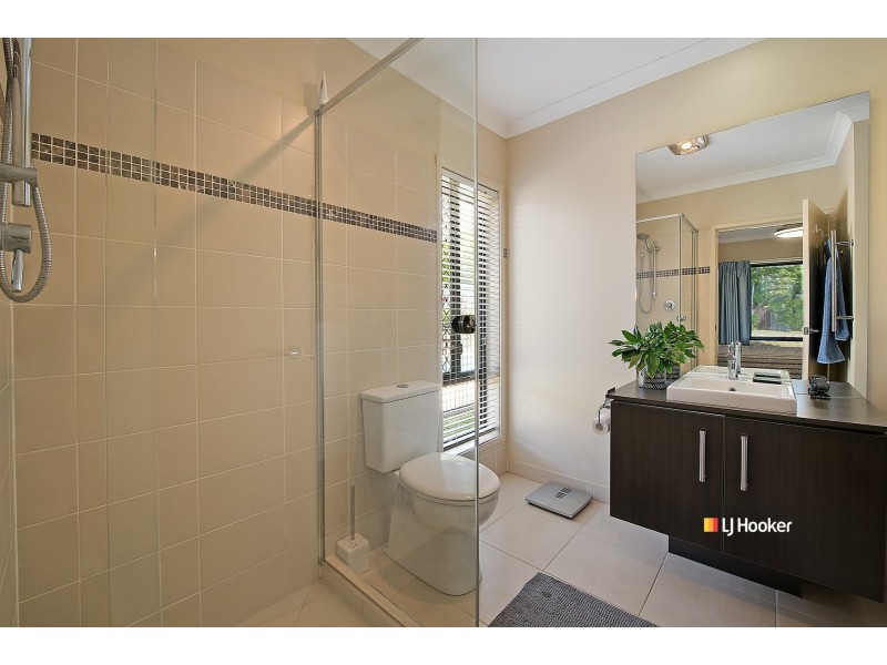 7 Bowerbird Crescent, Dakabin QLD 4503