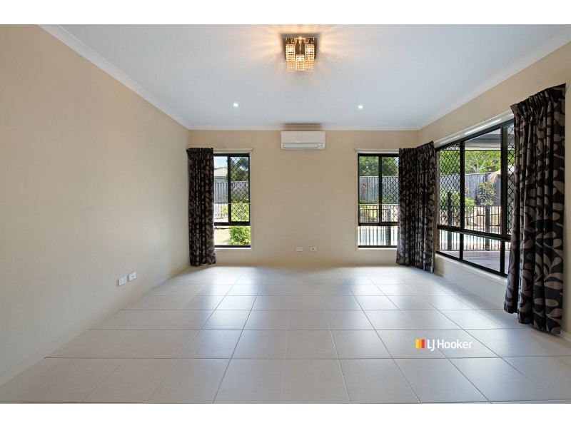 7 Bowerbird Crescent, Dakabin QLD 4503