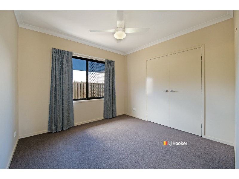 7 Bowerbird Crescent, Dakabin QLD 4503