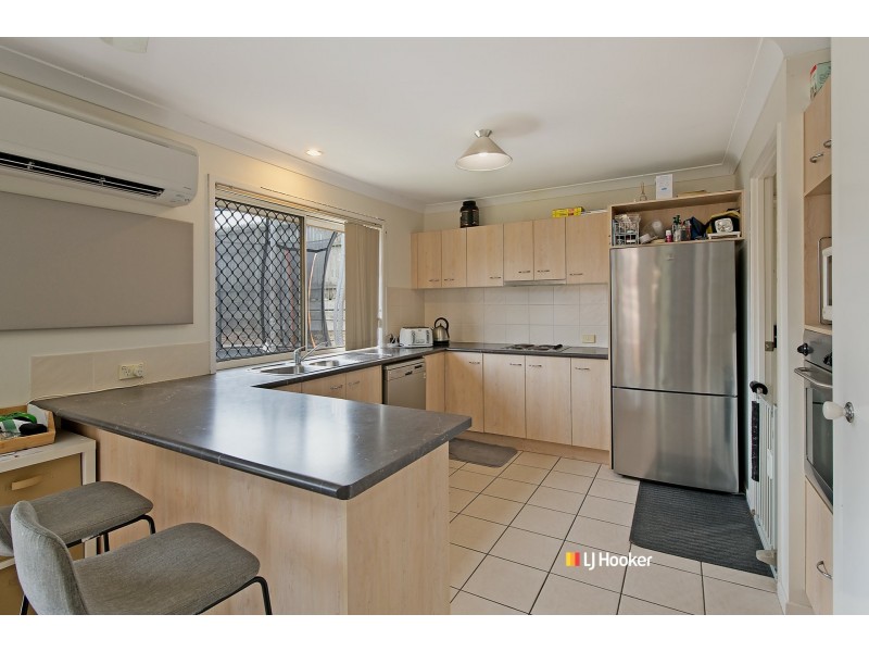 1 Timbarra Court, Petrie QLD 4502