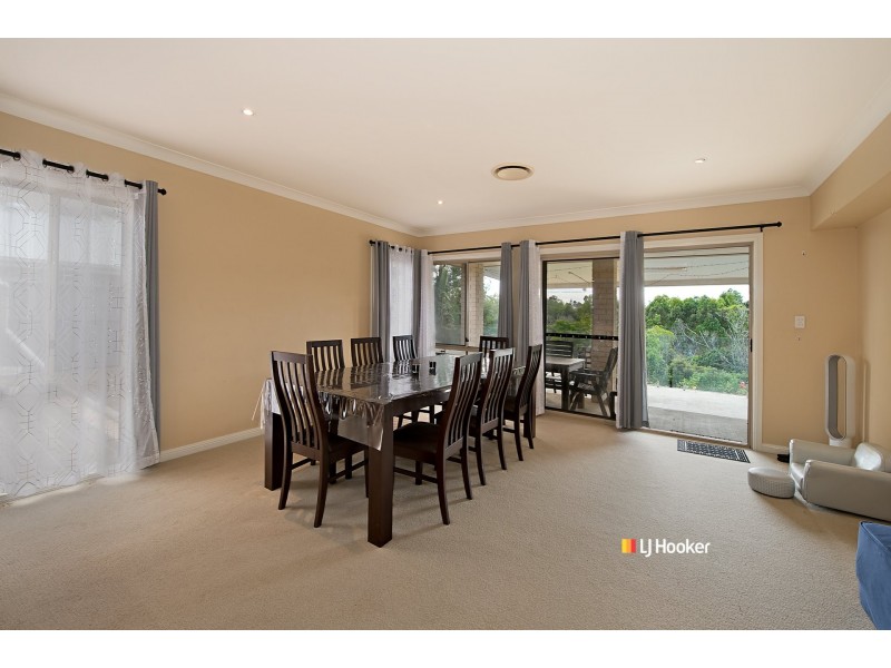 19 Inverpine Court, Petrie QLD 4502