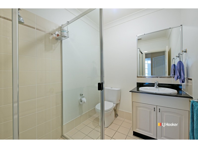 19 Inverpine Court, Petrie QLD 4502