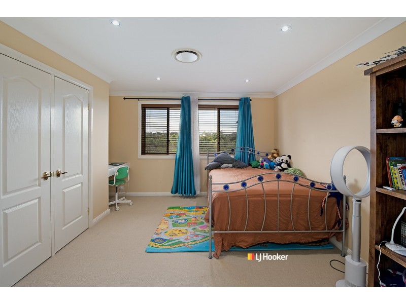 19 Inverpine Court, Petrie QLD 4502