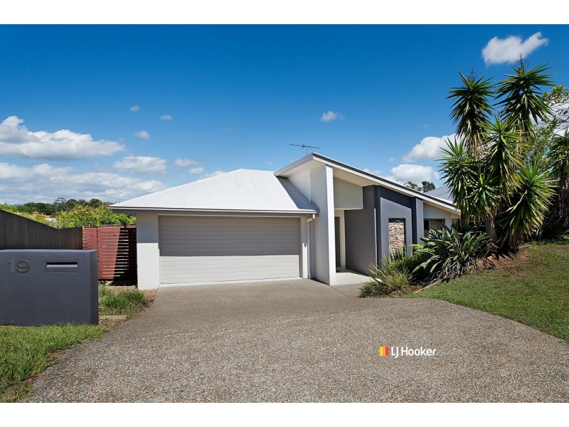 19 Ulysses Street, Kallangur QLD 4503