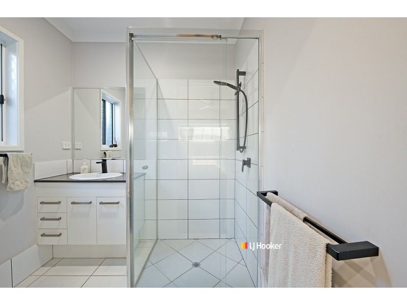 16 Vision Way, Griffin QLD 4503