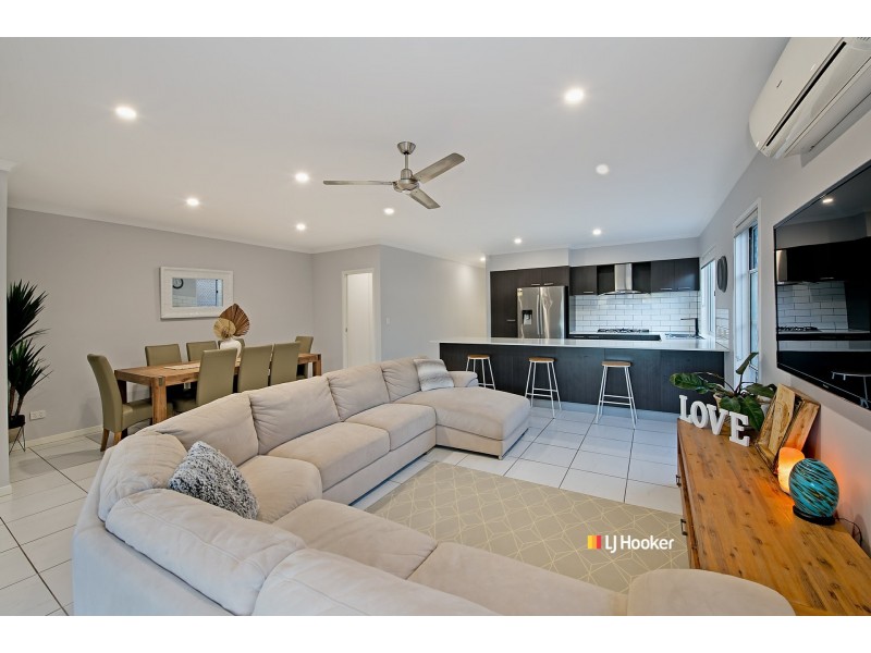 16 Vision Way, Griffin QLD 4503
