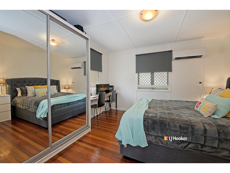 8 Andrew Street, Kallangur QLD 4503