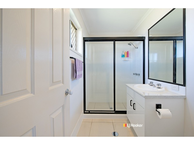 16 Spring Road, Kallangur QLD 4503