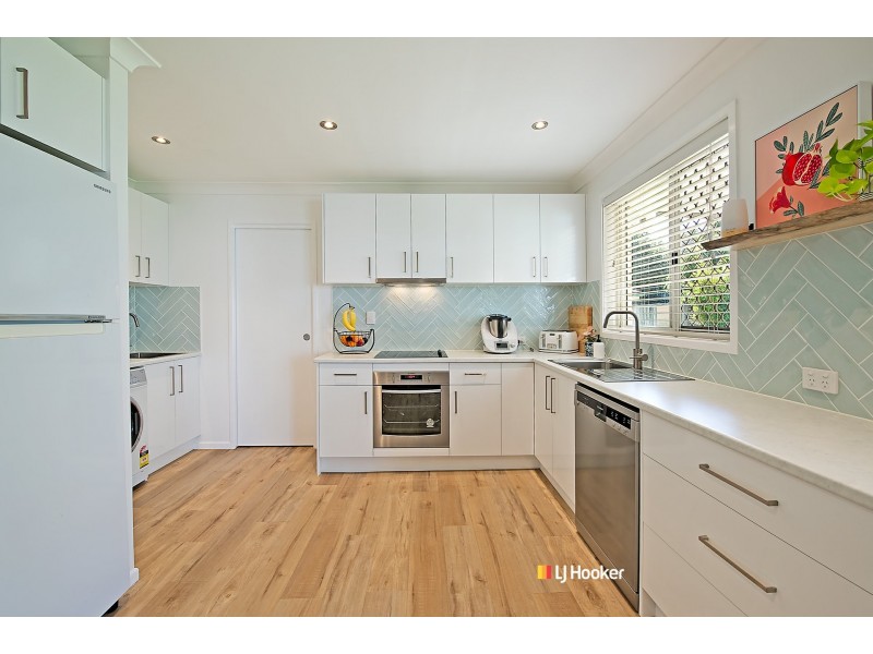 11 Burnett Drive, Murrumba Downs QLD 4503