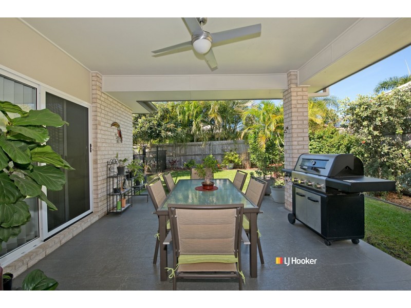 7 Silkyoak Court, North Lakes QLD 4509