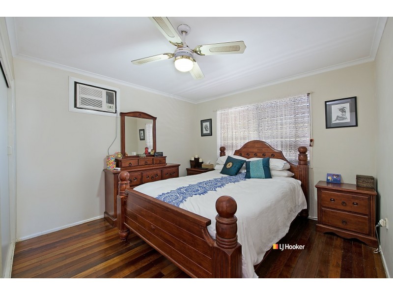 18 Johnson Street, Kallangur QLD 4503