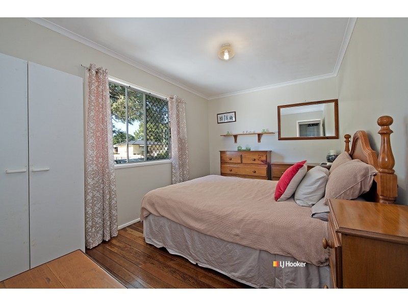 18 Johnson Street, Kallangur QLD 4503