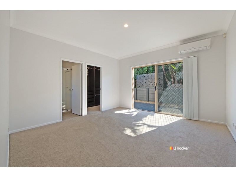 16 Birdwing Cresent, Kallangur QLD 4503