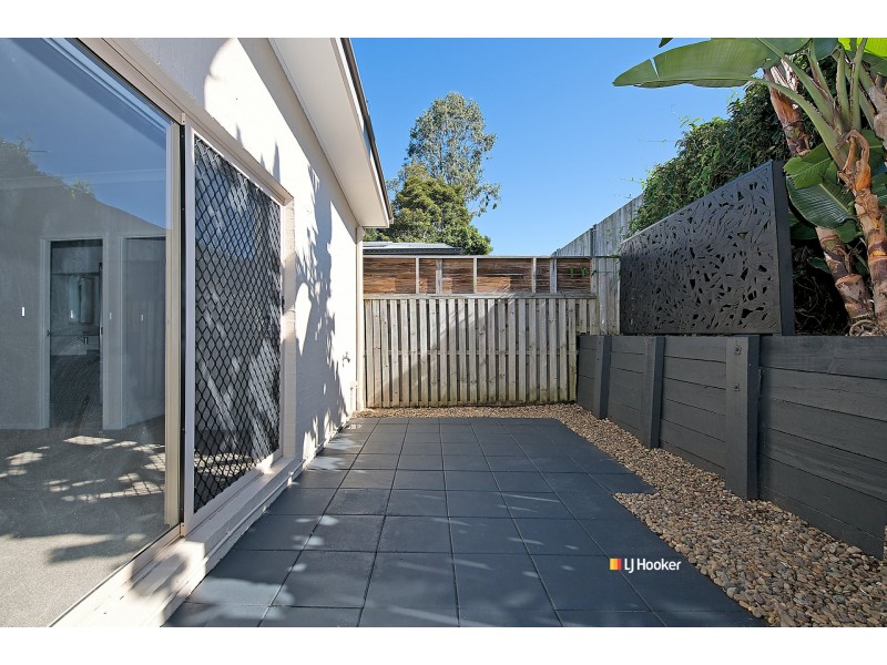 16 Birdwing Cresent, Kallangur QLD 4503