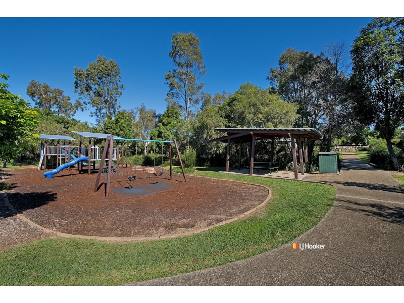 16 Birdwing Cresent, Kallangur QLD 4503