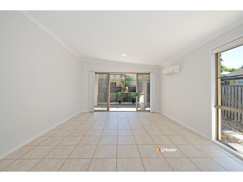 16 Birdwing Cresent, Kallangur QLD 4503