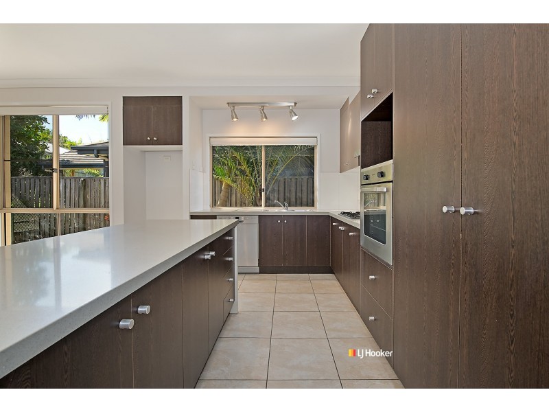 16 Birdwing Cresent, Kallangur QLD 4503