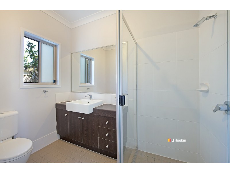 16 Birdwing Cresent, Kallangur QLD 4503