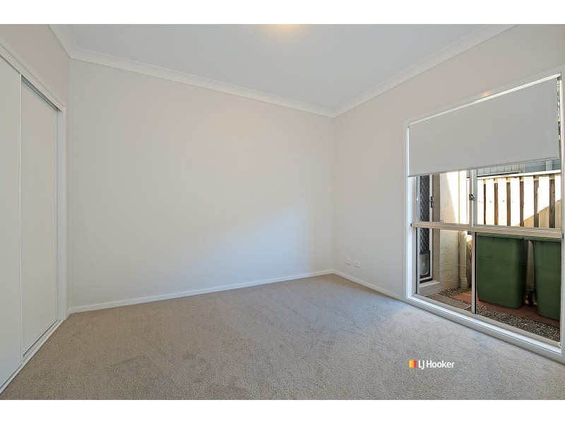 16 Birdwing Cresent, Kallangur QLD 4503