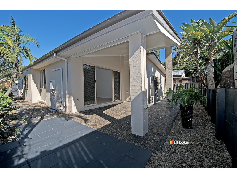 16 Birdwing Cresent, Kallangur QLD 4503