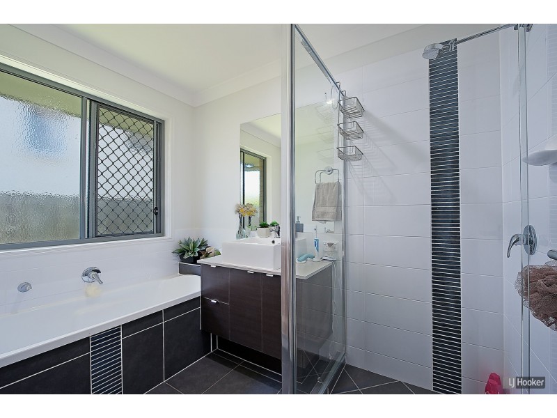 2/30 Birchgrove Crescent, Kallangur QLD 4503