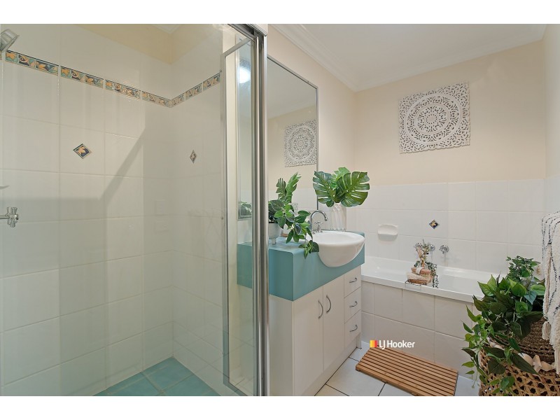 6 Dumaresq Crescent, Murrumba Downs QLD 4503