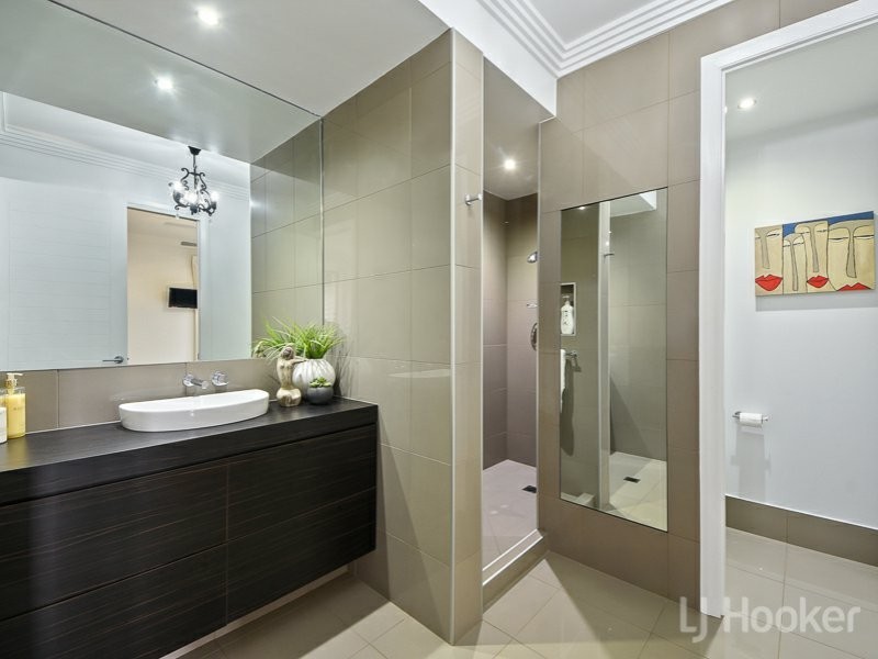 1 Parkway Crescent, Murrumba Downs QLD 4503