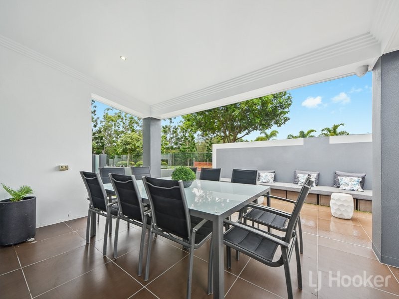 1 Parkway Crescent, Murrumba Downs QLD 4503