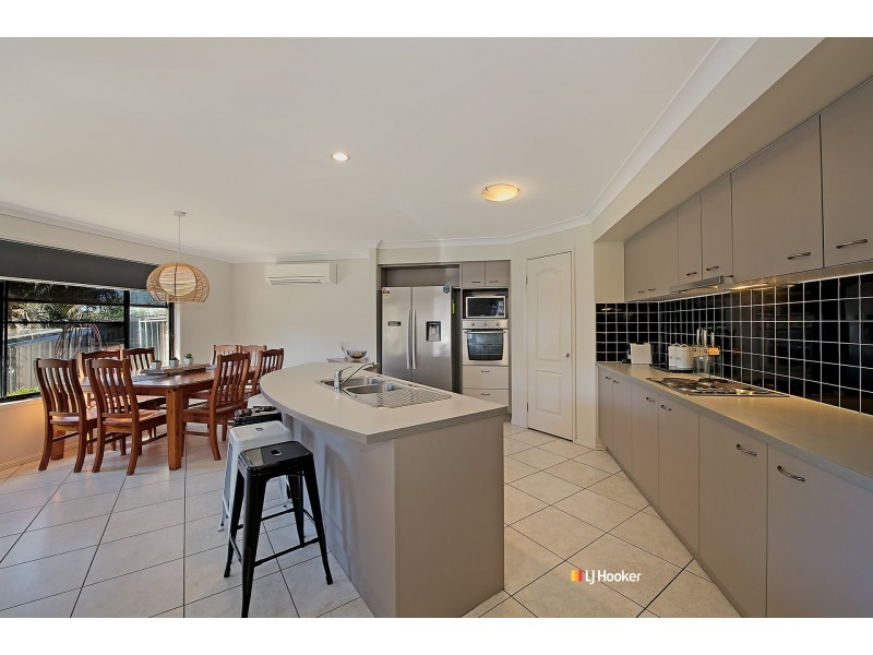 37 Pine Crest Drive, Kurwongbah QLD 4503