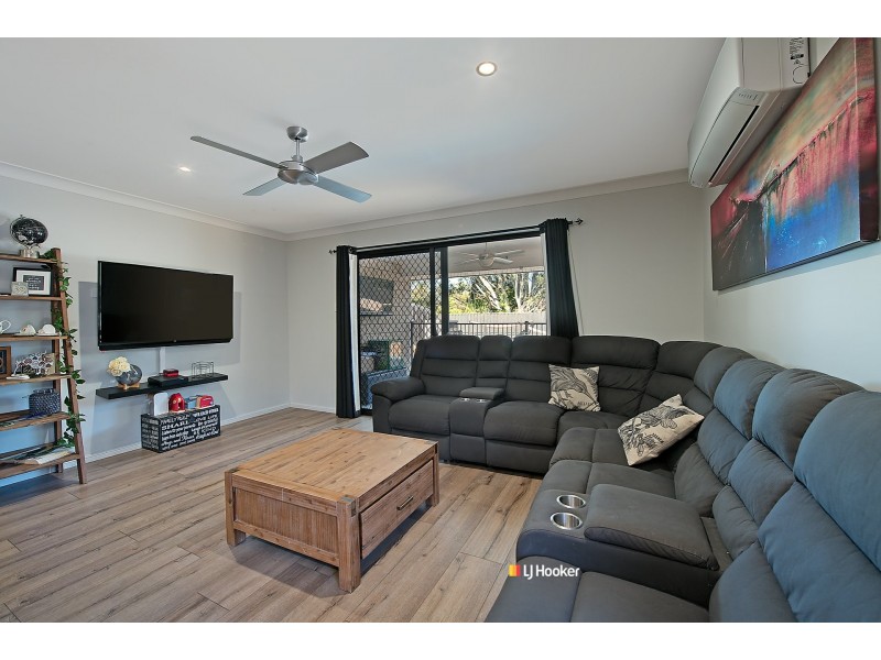 52 Benham Avenue, Kallangur QLD 4503