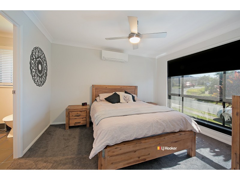 52 Benham Avenue, Kallangur QLD 4503