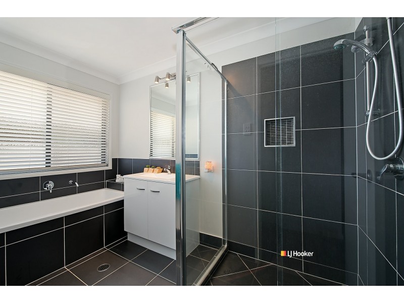 52 Benham Avenue, Kallangur QLD 4503