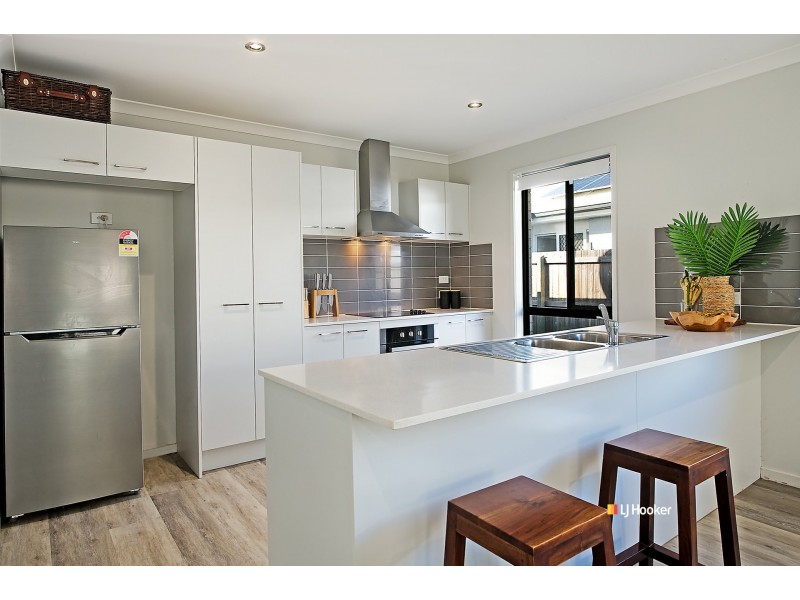 35 Casey Street, Caboolture South QLD 4510