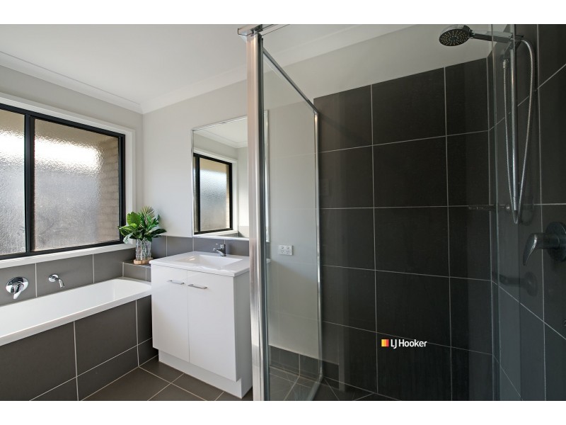 35 Casey Street, Caboolture South QLD 4510