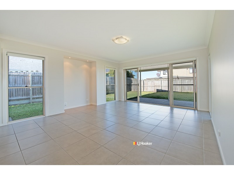 34 Sunstone Circuit, Mango Hill QLD 4509